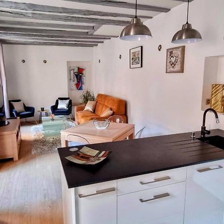 Appartement De Charme Au Coeur De La Vieille Ville อานซี ภายนอก รูปภาพ